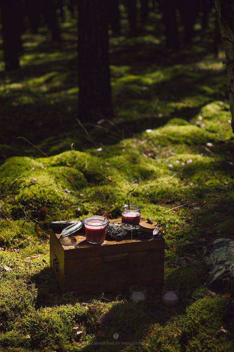 Freaking good overnight raspberry oatmeal