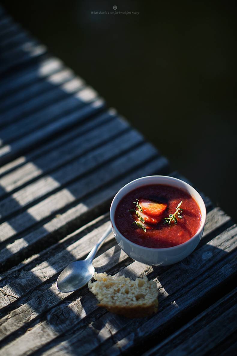 Strawberry gazpacho